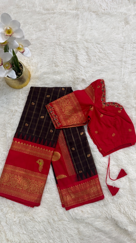 Gadwal Saree - Premium (Brown Chess Lines + Stitched blouse with Maggam work)
