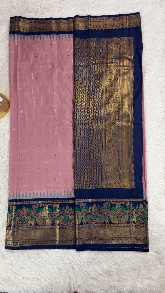 Gadwal Saree - Premium (Lavender Chess Lines + Stitched blouse with Maggam work)