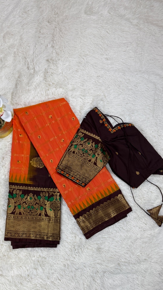 Gadwal Saree - Premium (Dual Shade Orange with Chess Lines + Stitched blouse with Maggam work)